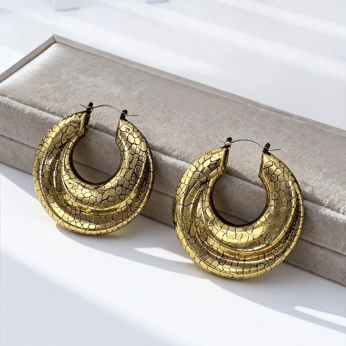 18k Vintage Textured Hoop Earrings