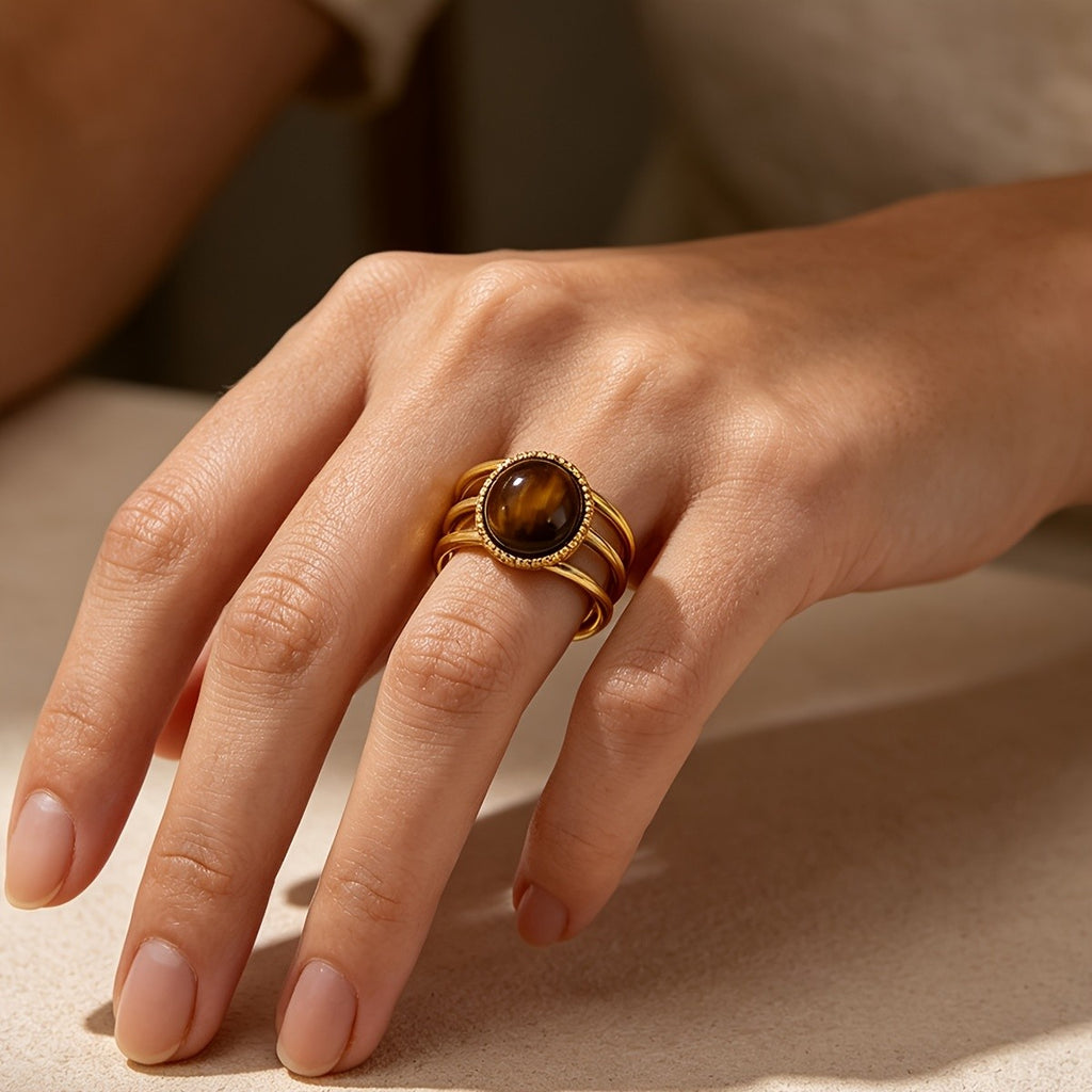 18k Vintage Stone Ring