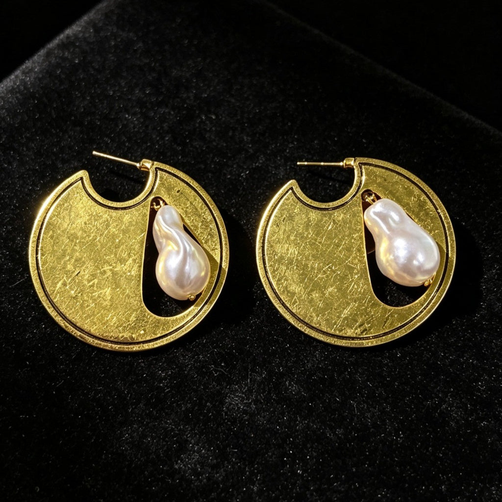 Vintage Geometric Pearl Earrings