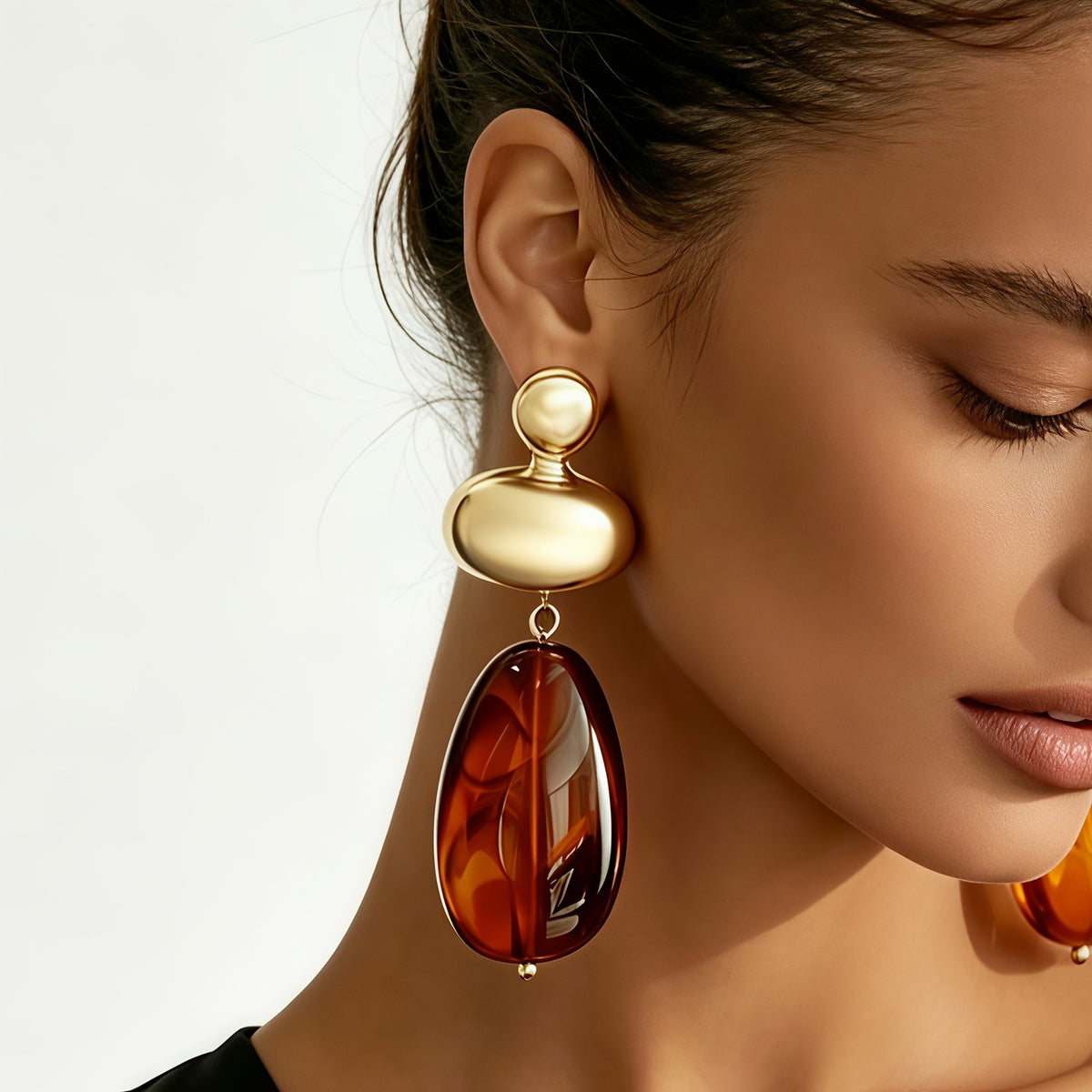 18k Amber Teardrop Drop Earrings