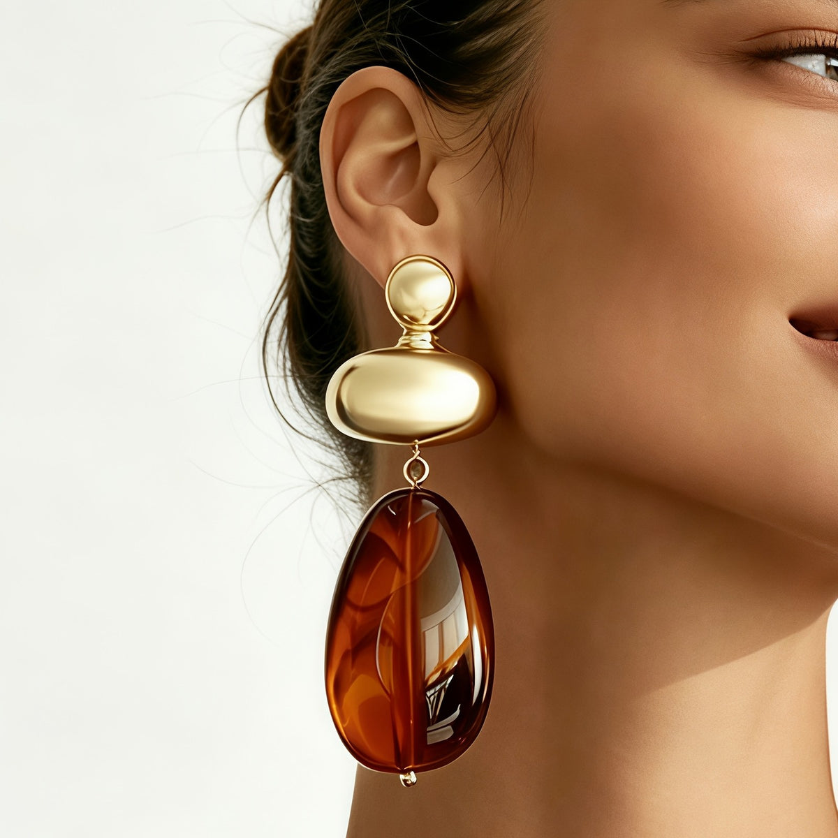 18k Amber Teardrop Drop Earrings
