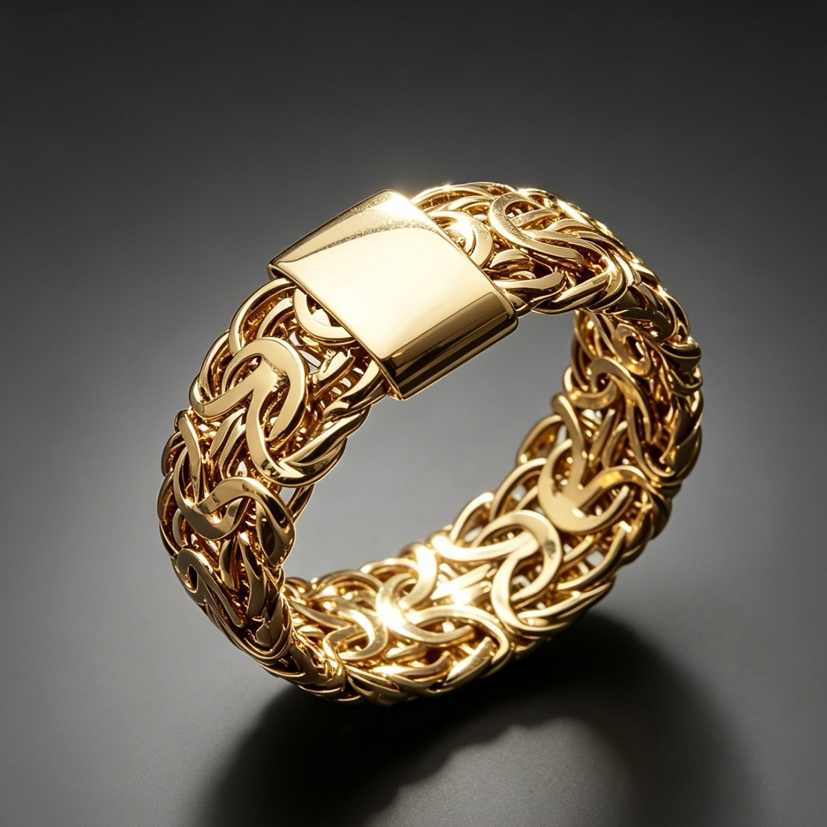 18k Elegant Woven Ring