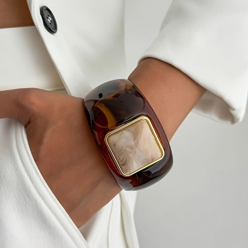 Vintage Geometric Acrylic Cuff