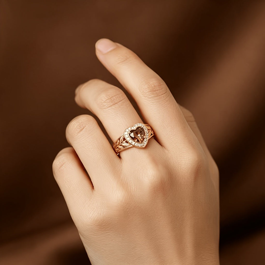 18k Boho Heart Leaf Ring