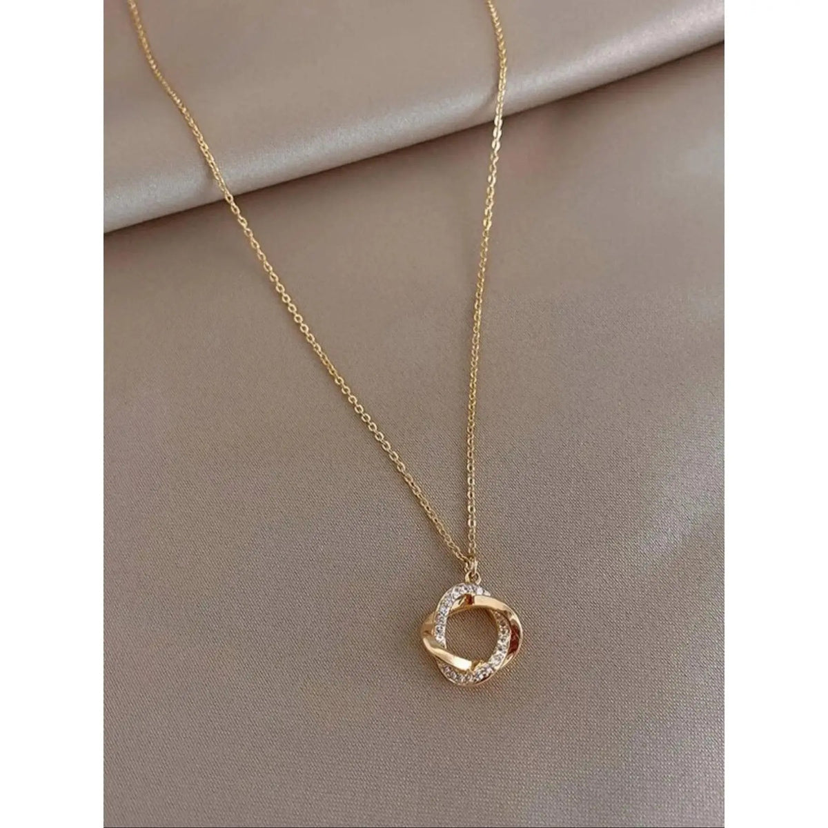 Elegant Twisted Circle Necklace