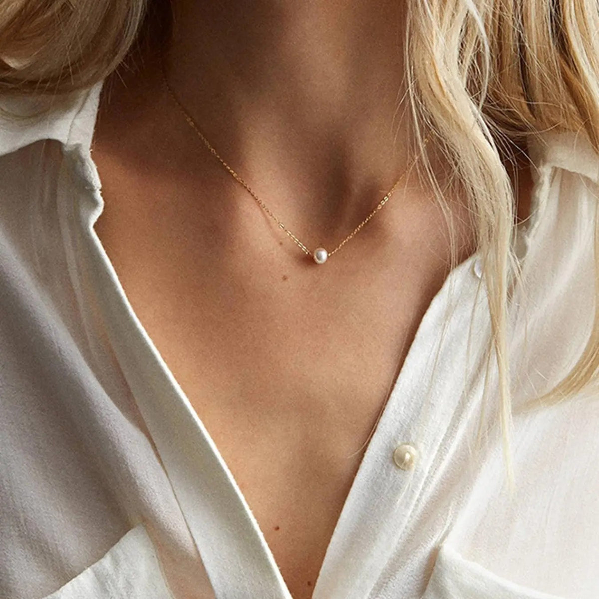 Dainty Faux Pearl Necklace