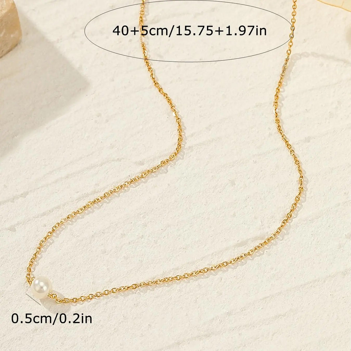 Dainty Faux Pearl Necklace