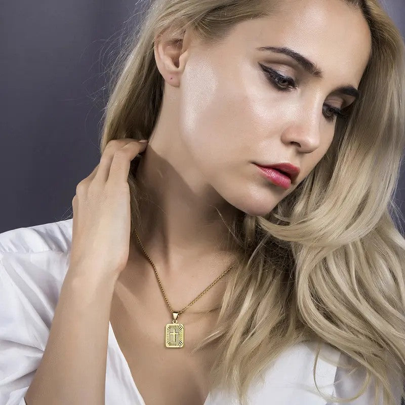 18k Radiant Cross Box Chain Necklace