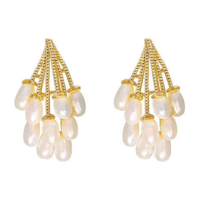 18k Elegant Pearl Drop Earrings