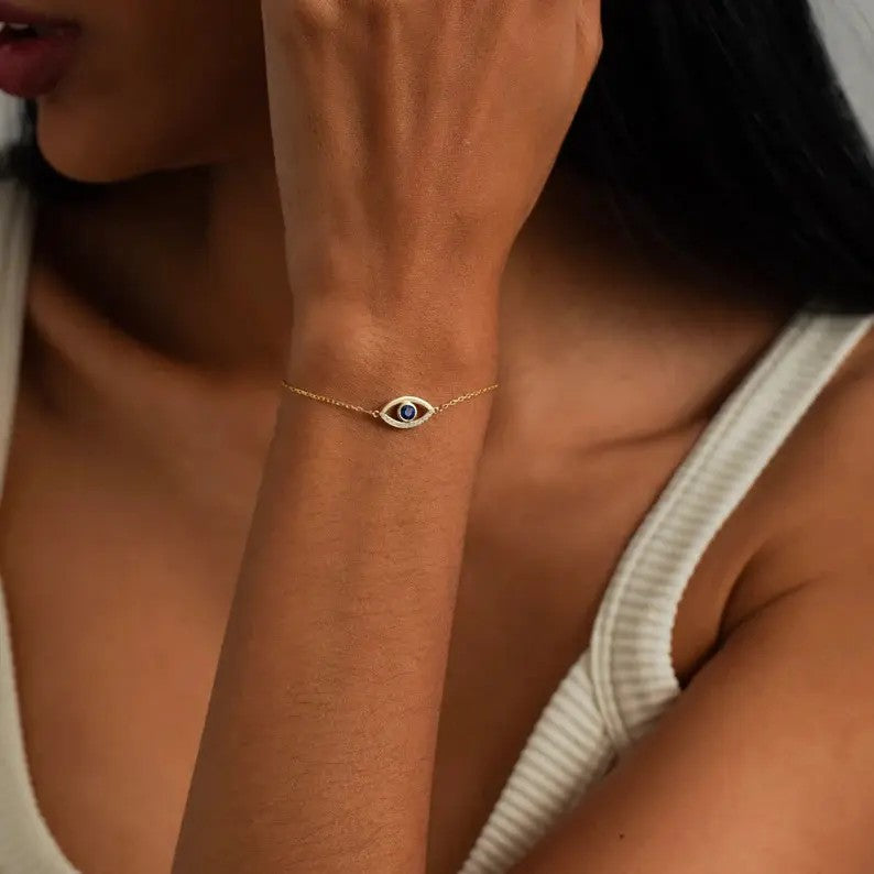 18k Minimal Evil Eye Necklace