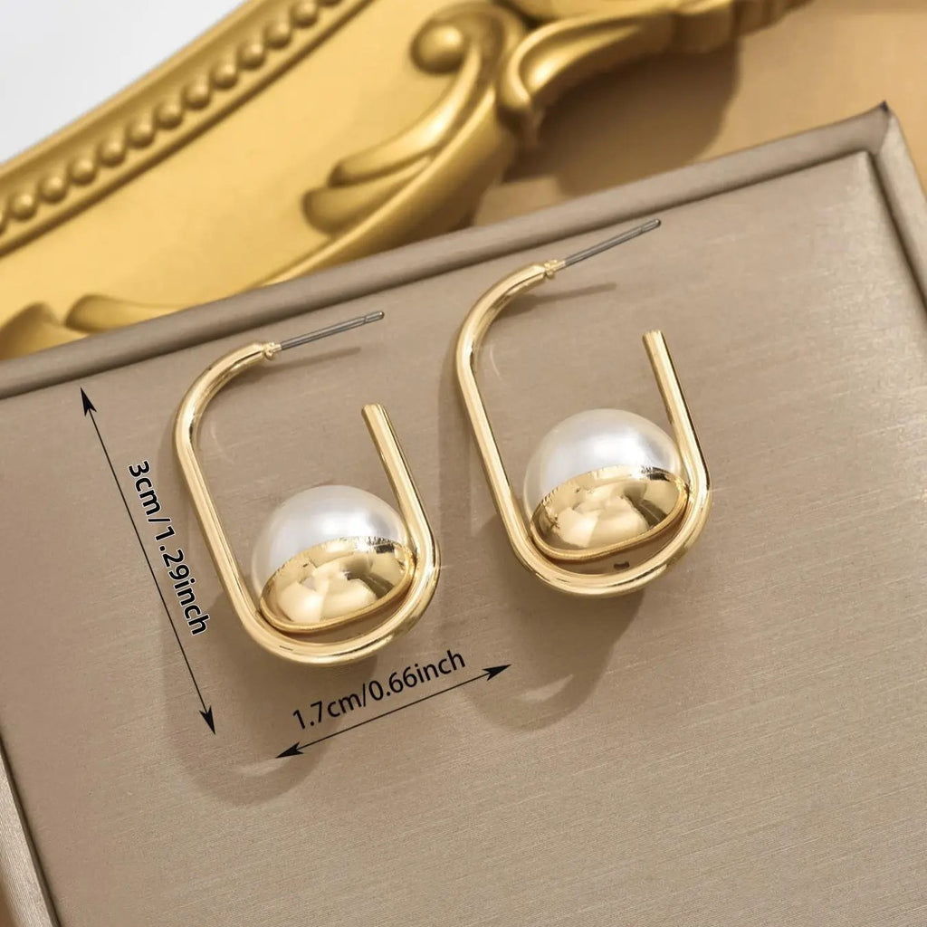 Elegant Pearl Geometric Earrings