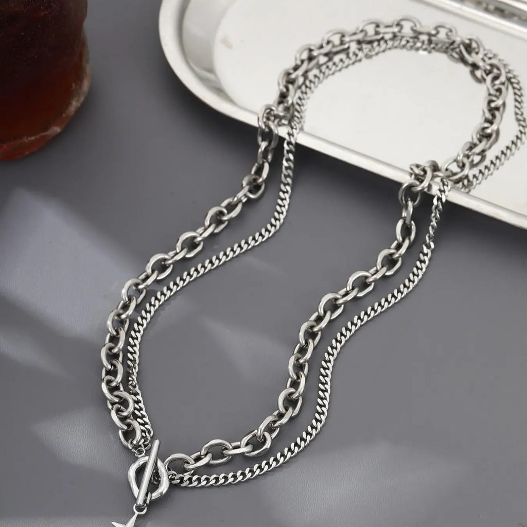 Minimal Star Toggle Necklace