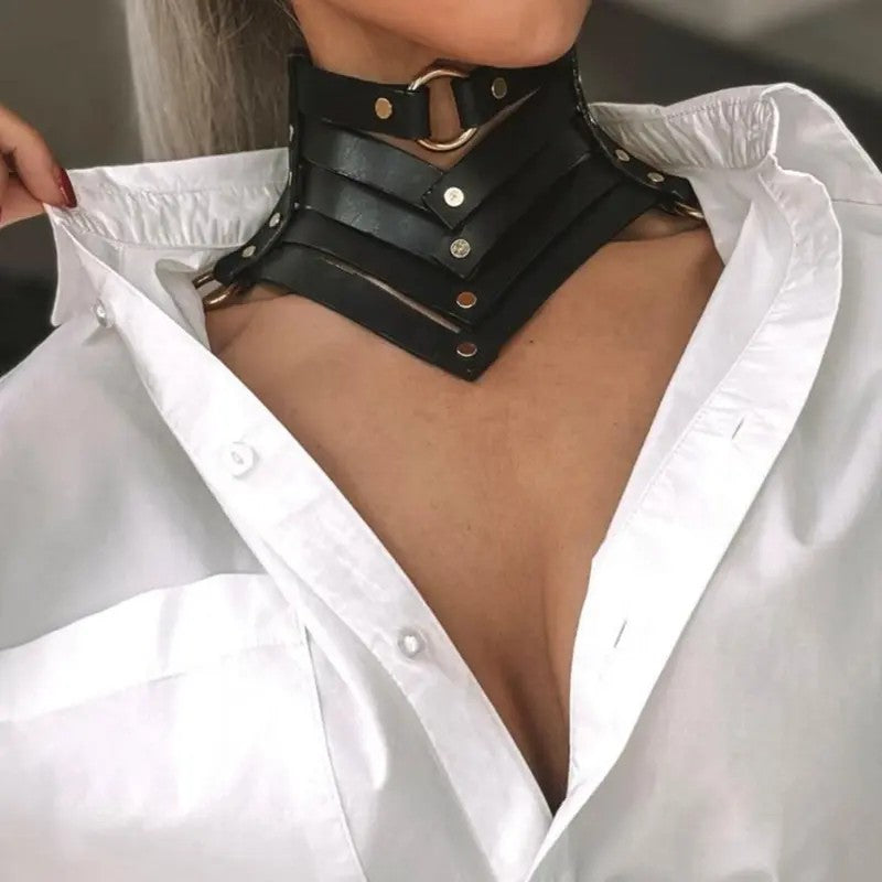 Retro Geometric Layered Choker