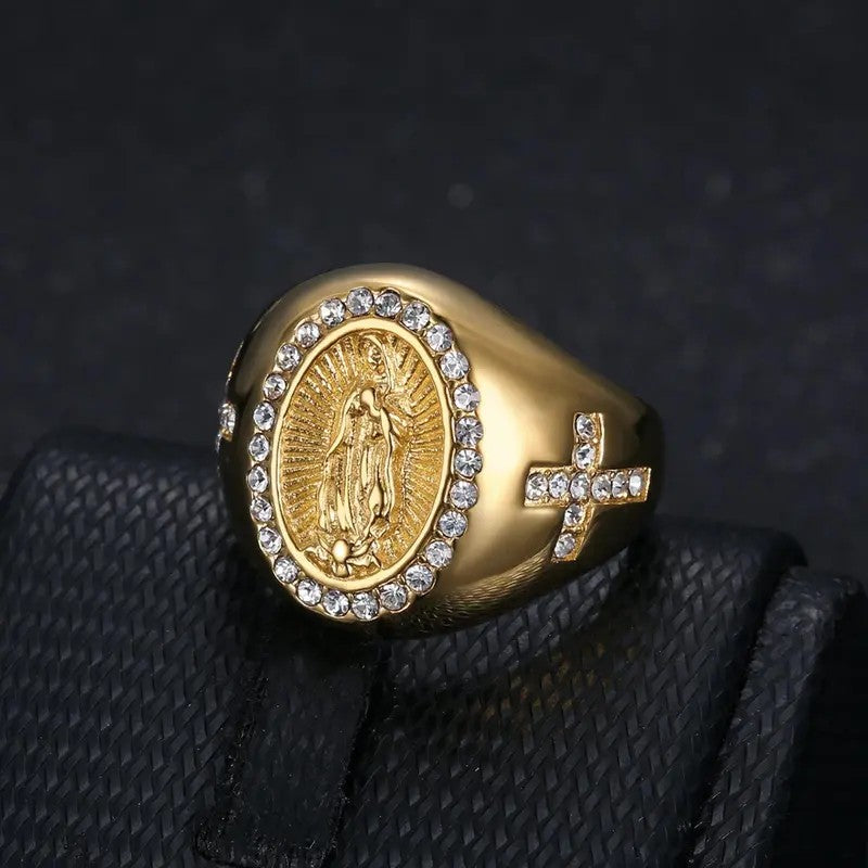 18k Dainty Vintage Virgin Mary Ring