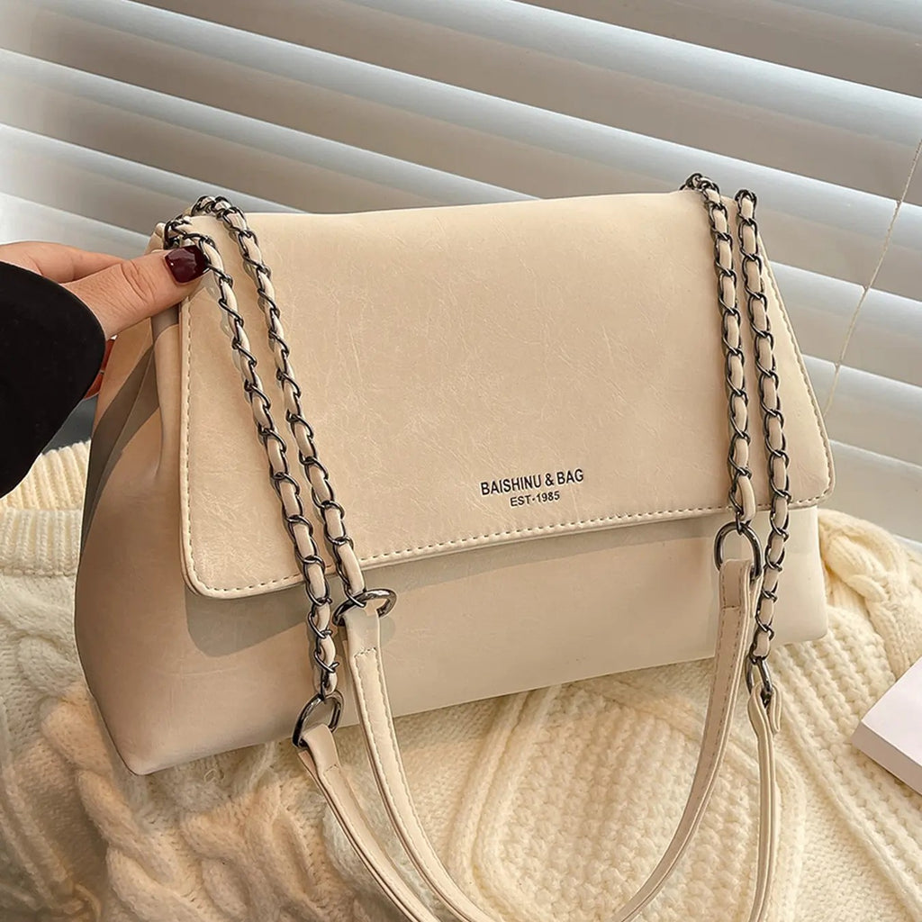 Elegant Suede Chain Shoulder Bag