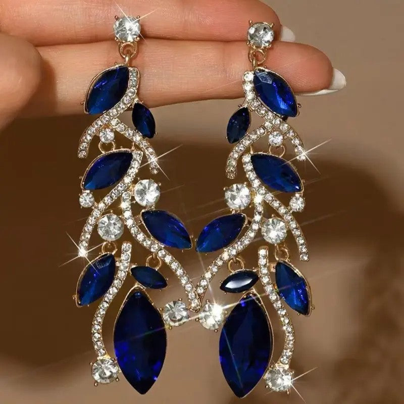 Elegant Leaf Drop Earrings