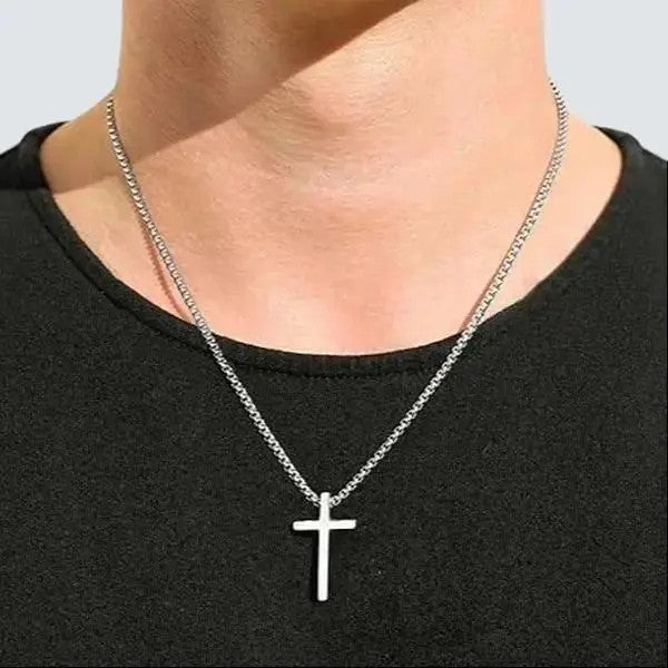Minimal Cross Necklace