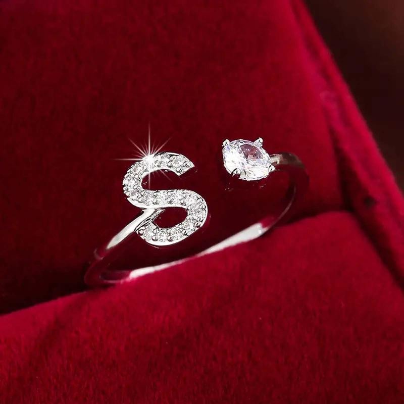 18k Dainty Initial Ring