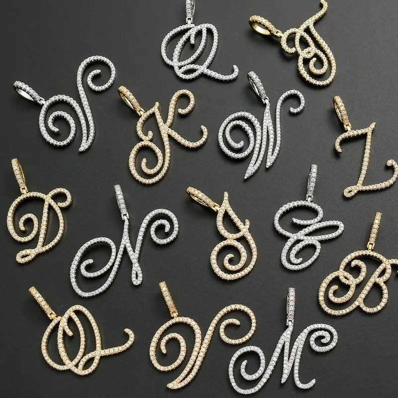 18k Elegant Initial R Necklace