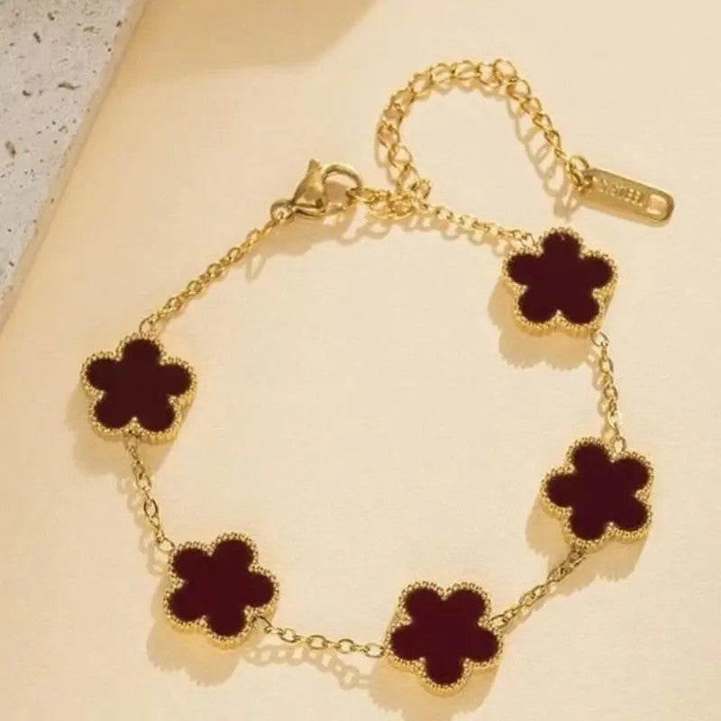 18k Dainty Floral Bracelet
