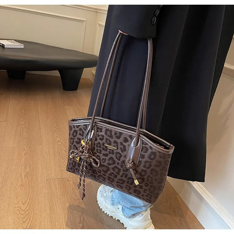 Elegant Leopard Tassel Crossbody