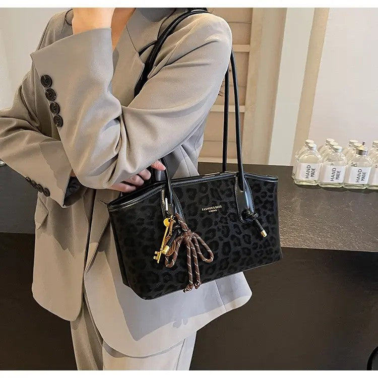 Elegant Leopard Tassel Crossbody