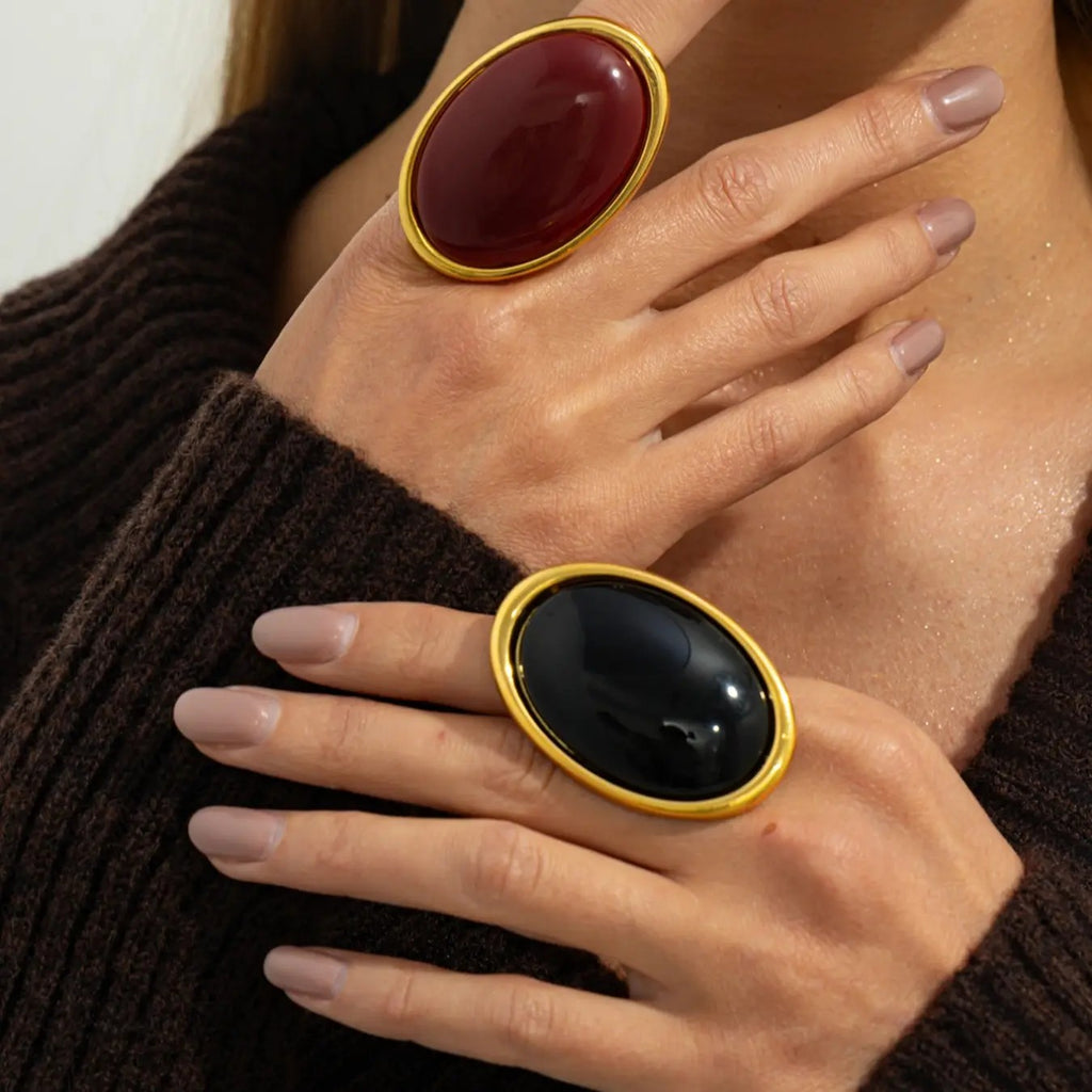 18k Elegant Oval Ring