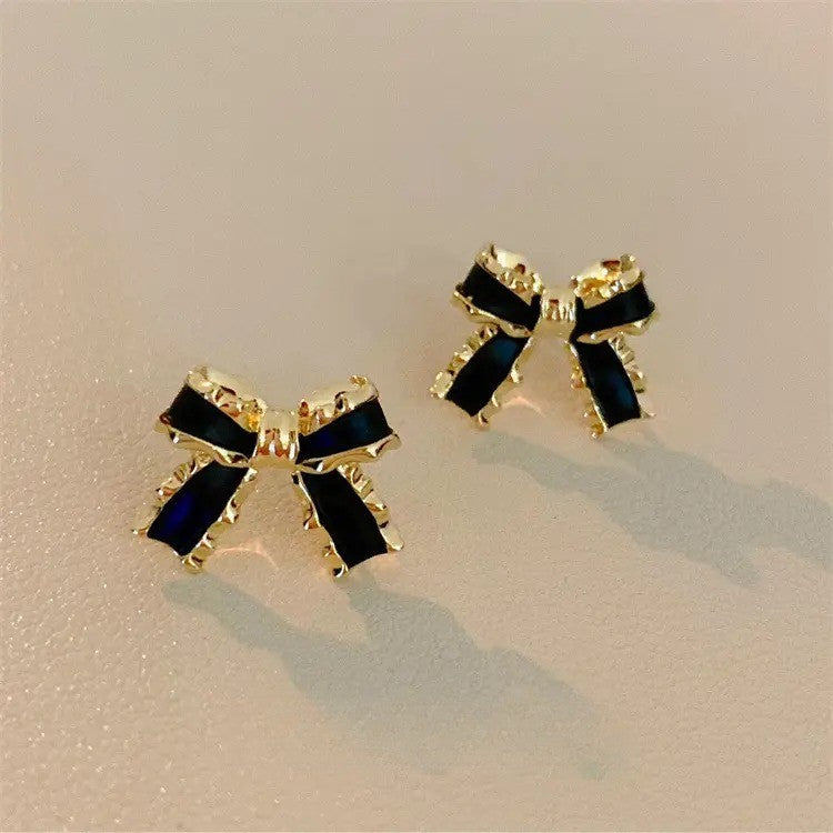 Elegant Black Bow Earrings