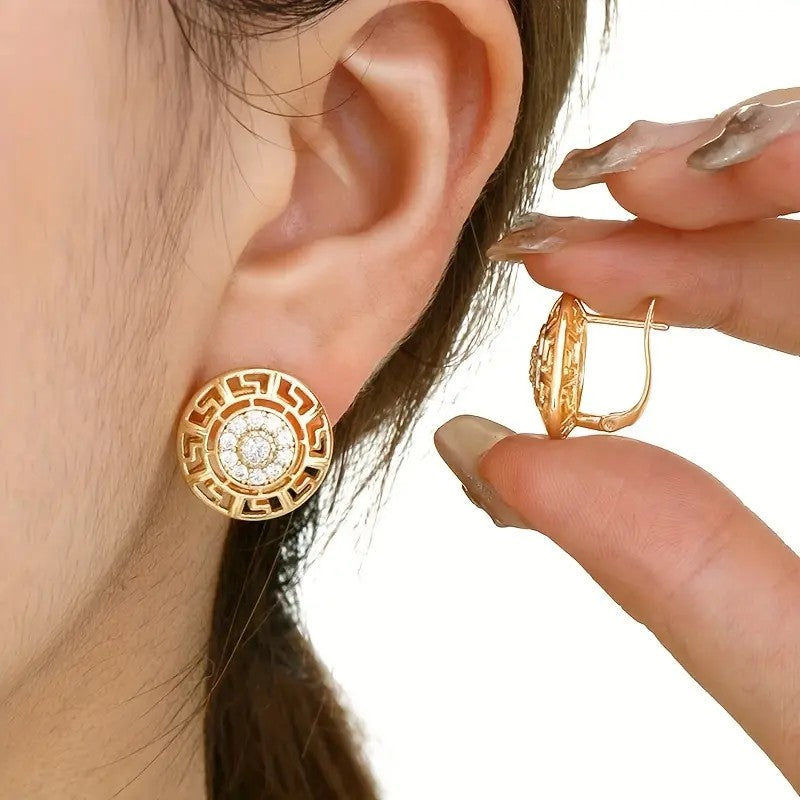 18k Geometric Round Earrings
