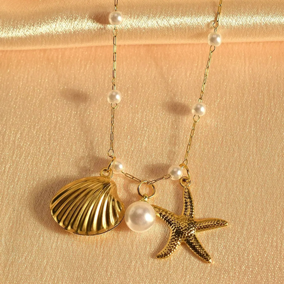 Pearl Shell Starfish Necklace