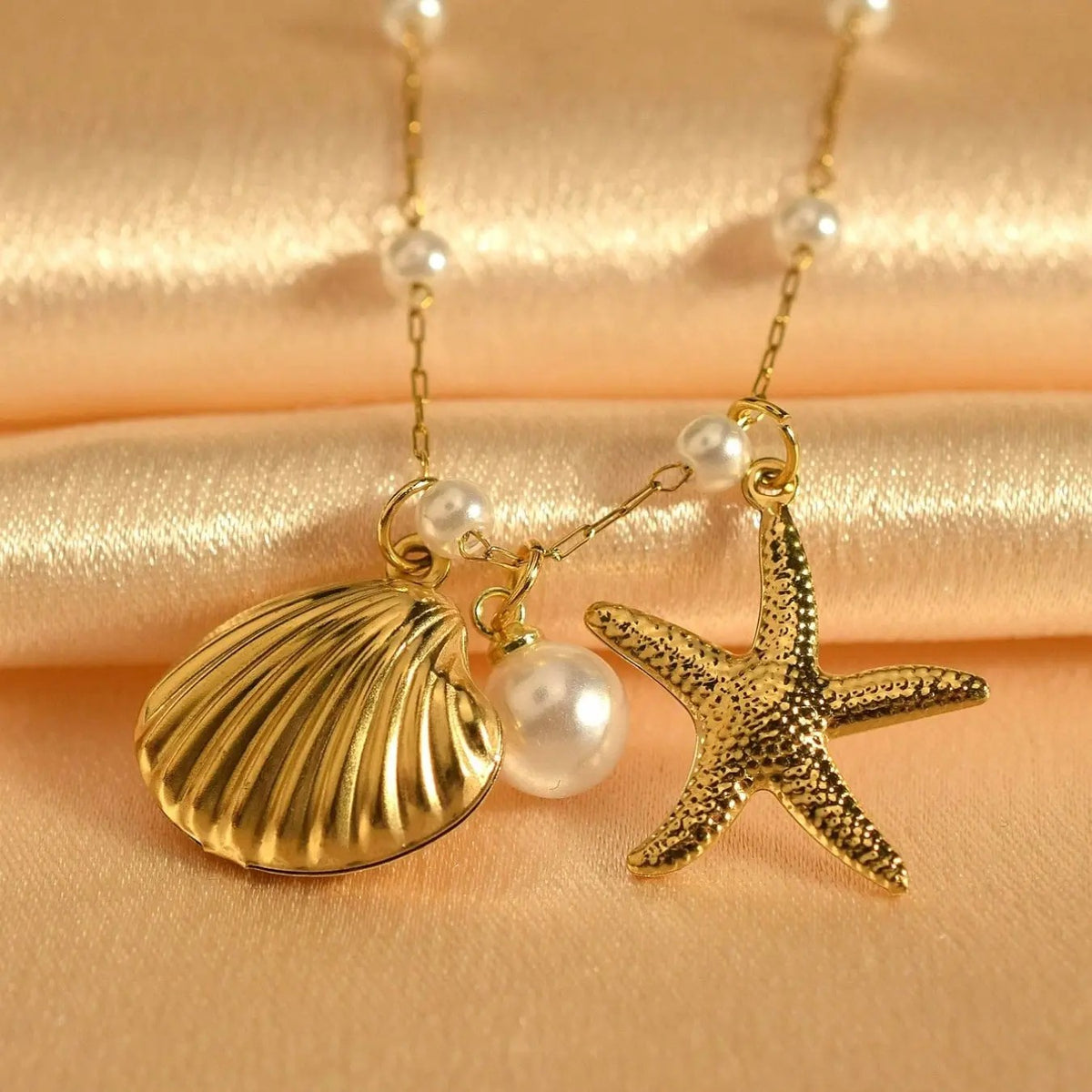 Pearl Shell Starfish Necklace