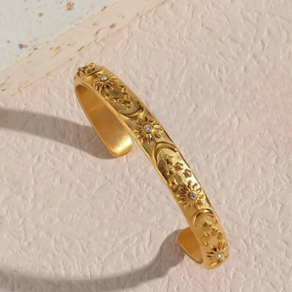 18k Vintage Sun Moon Cuff