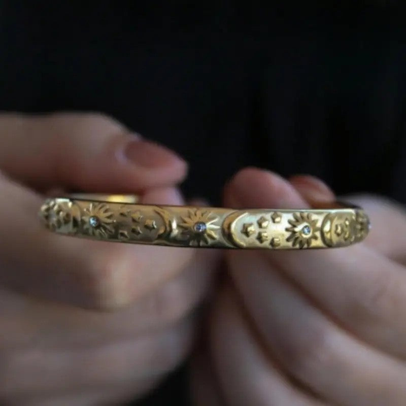 18k Vintage Sun Moon Cuff