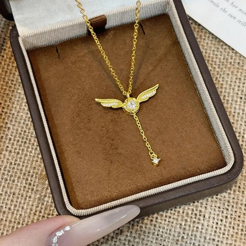 18k Vintage Winged Snitch Necklace