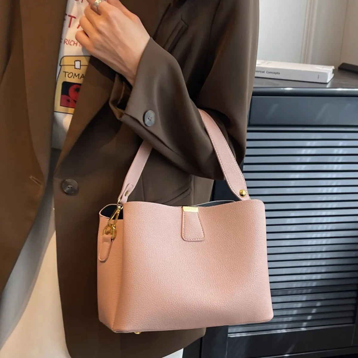 Minimal Zip Shoulder Bag