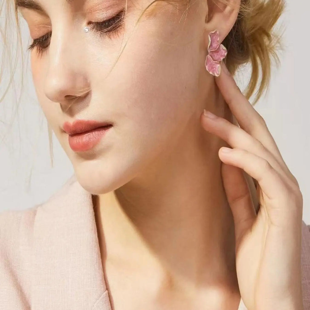 Elegant Pink Flower Earrings