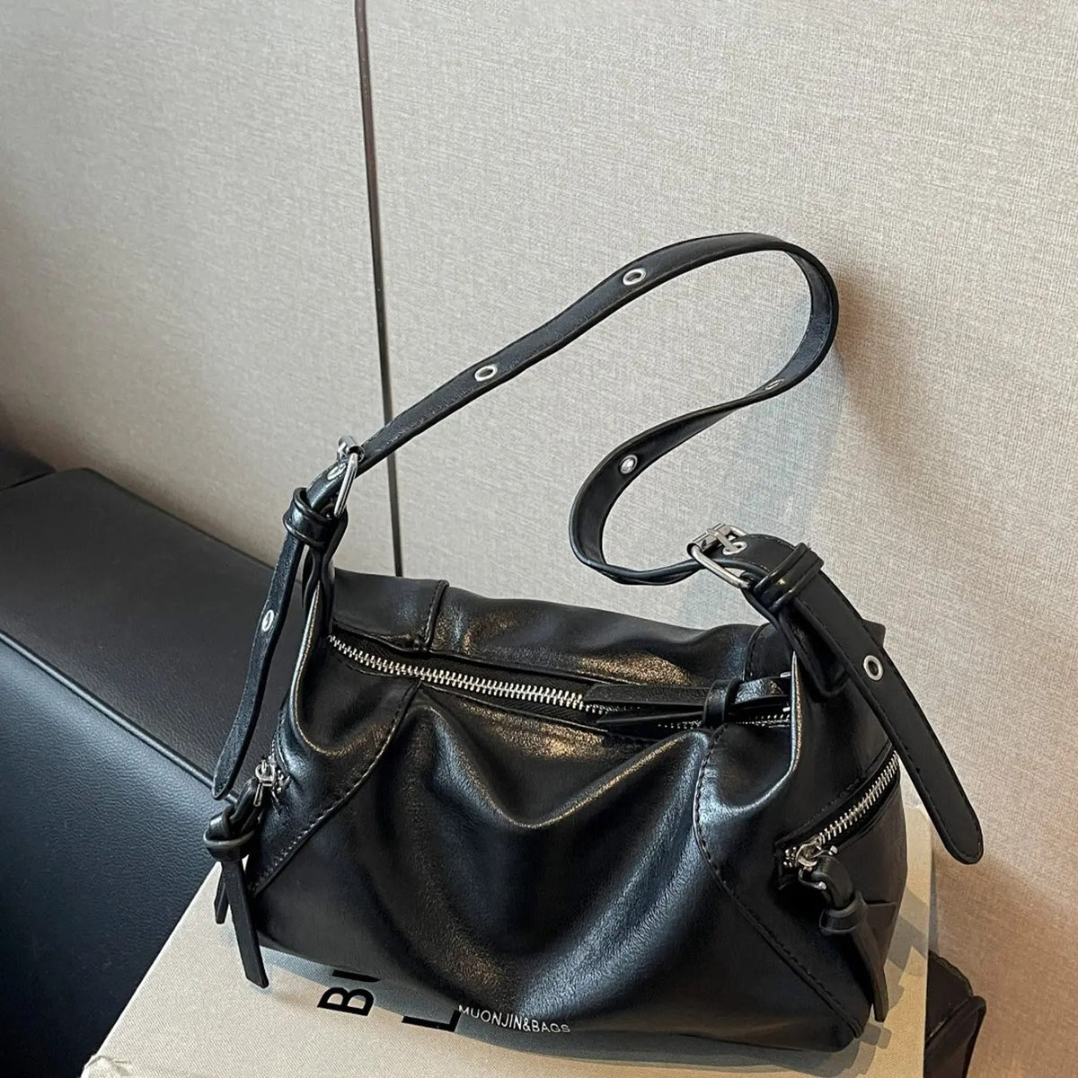 Casual Zipper Hobo Bag