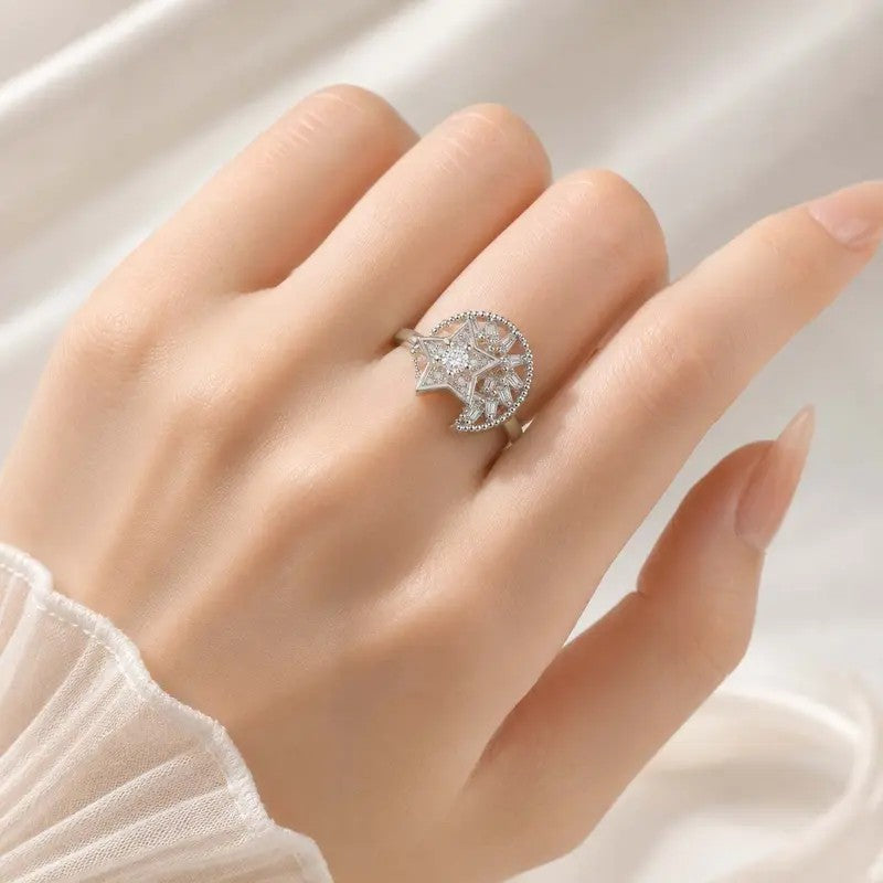Elegant Star Spinner Ring