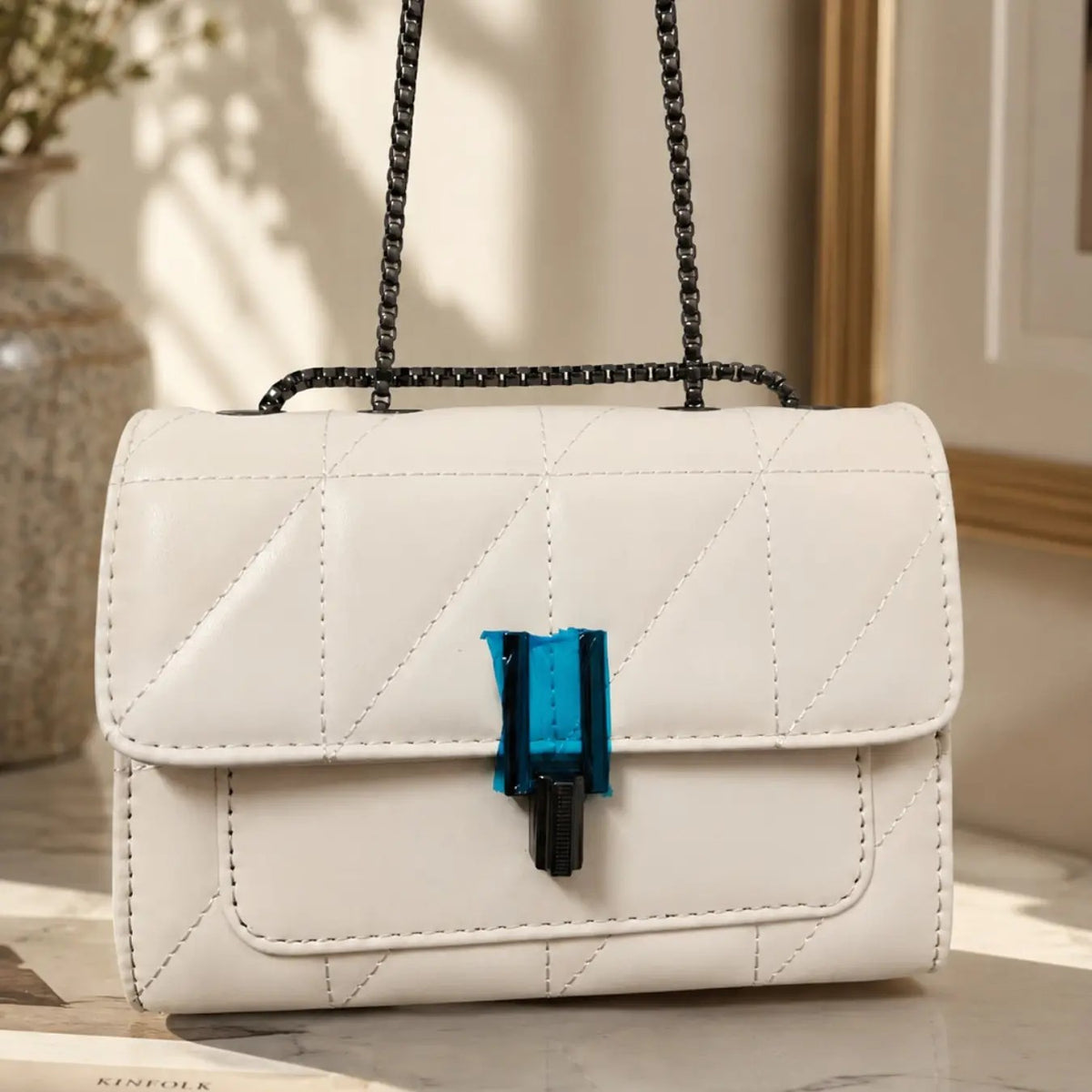 Elegant Quilted Chain Crossbody