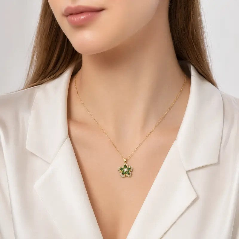 18k Elegant Pink Flower Necklace