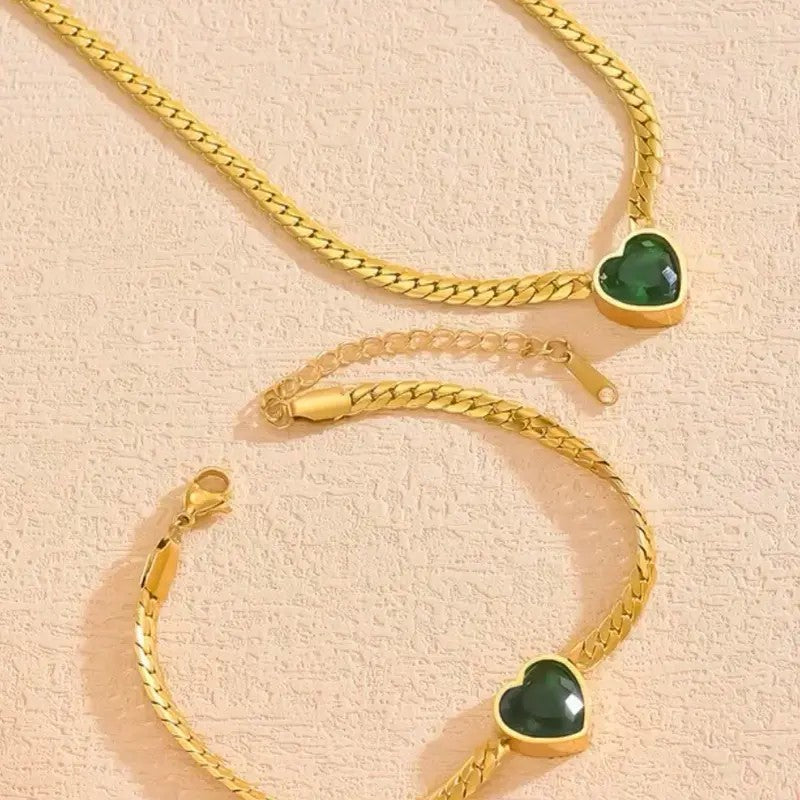 18k Minimal Heart Chain Necklace