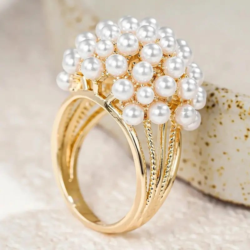 Elegant Pearl Cluster Ring