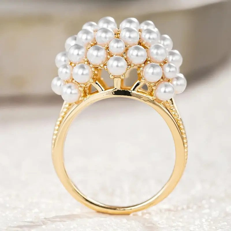 Elegant Pearl Cluster Ring