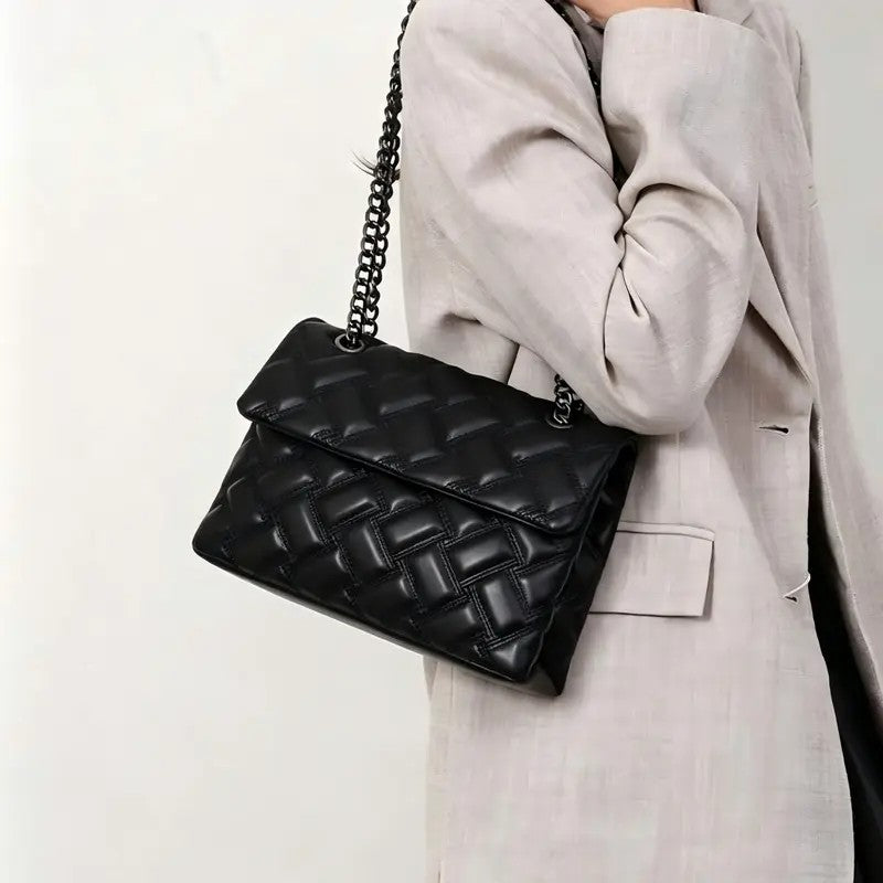 Elegant Quilted Chain Bag