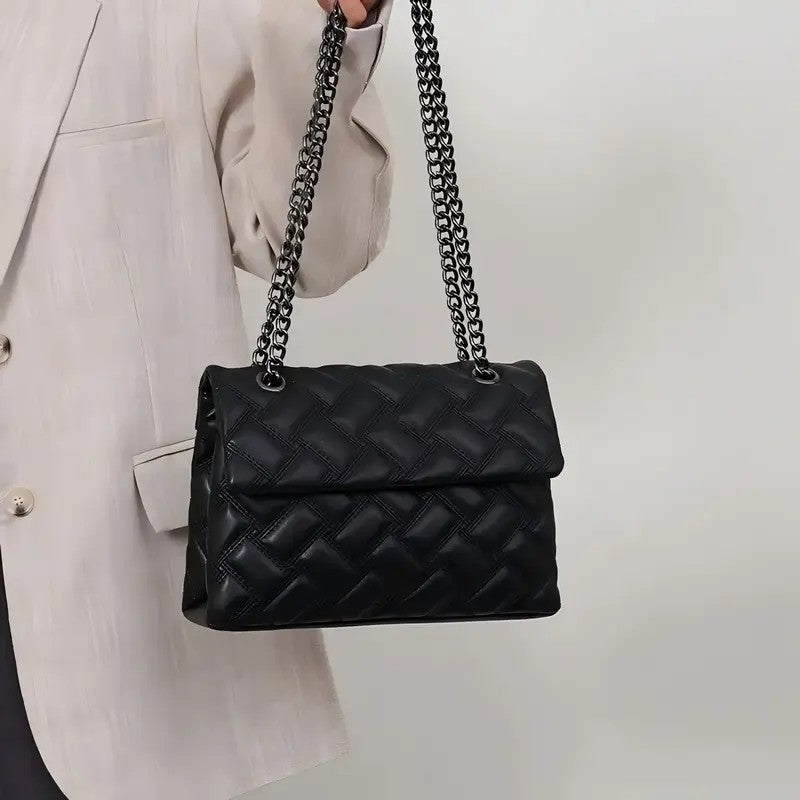 Elegant Quilted Chain Bag