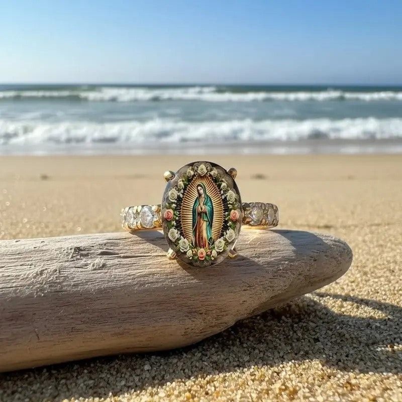 18k Vintage Madonna Ring