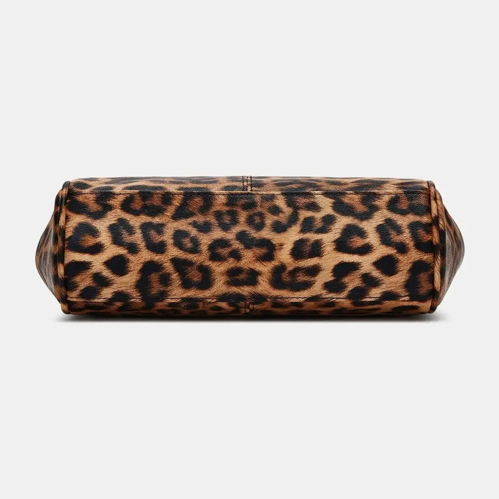 Elegant Leopard Clutch