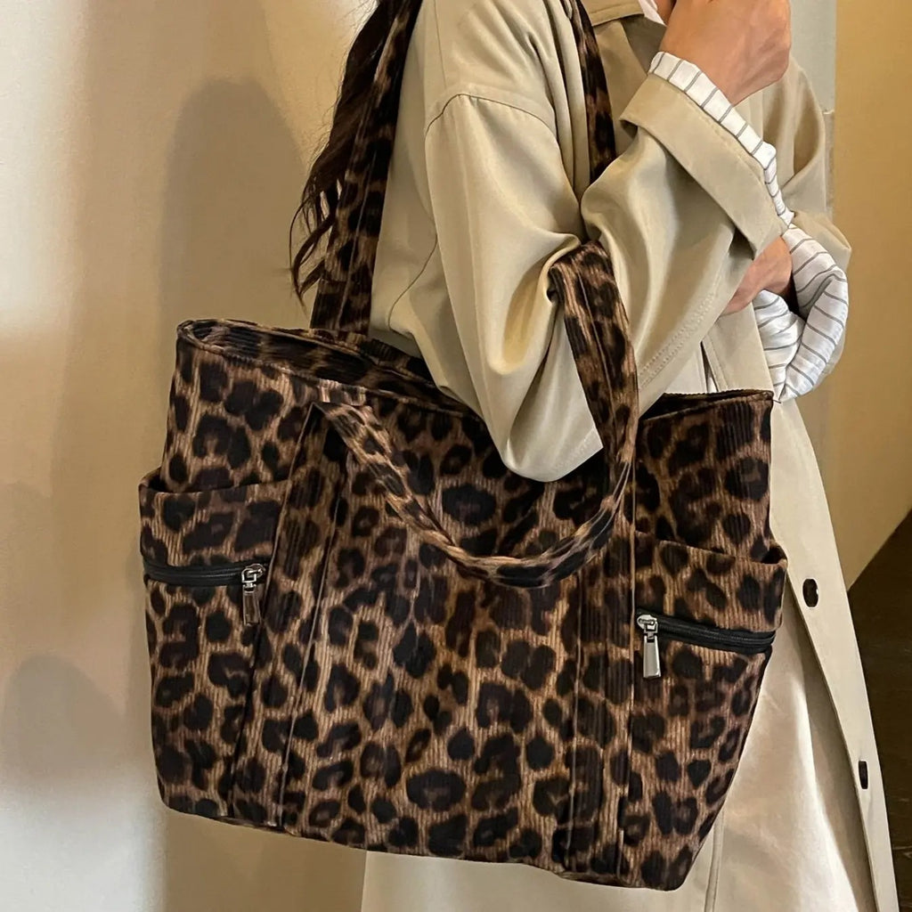 Elegant Leopard Tote Bag Set