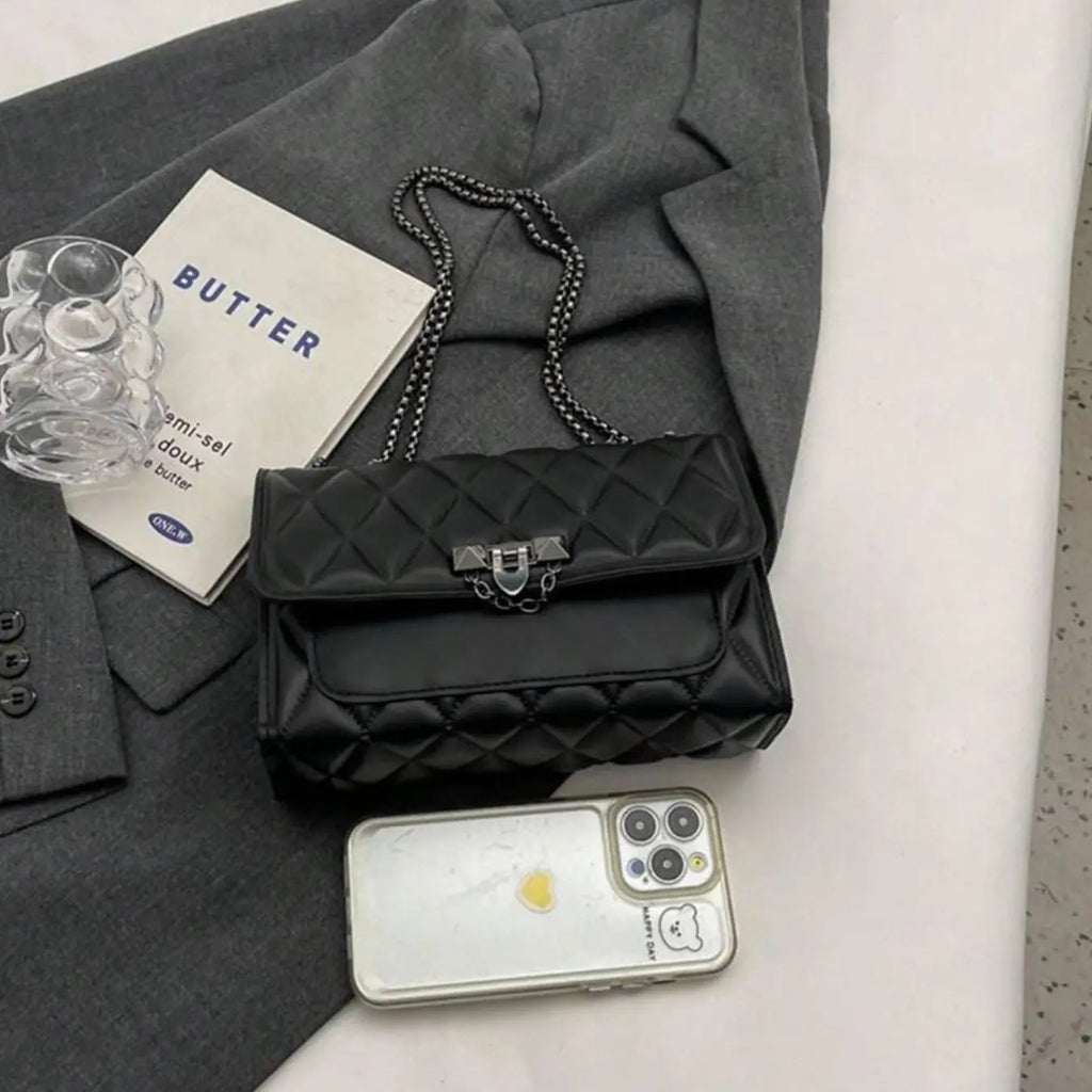 Quilted Chain Shoulder Bag
